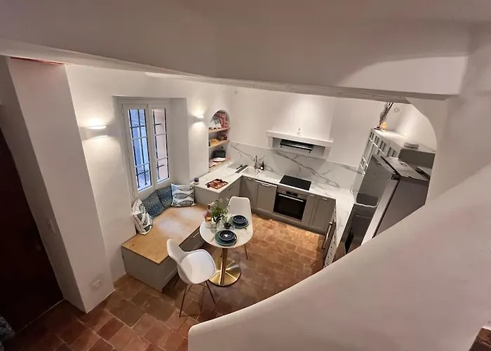 Fishermans House Tropez Апартаменты *