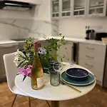Fishermans House Tropez Apartment *